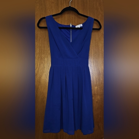 Emerald Sundae Dresses & Skirts - Emerald Sundae Royal Blue Cocktail Dress Juniors size 5